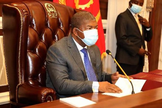 FMI desbloqueia 487,5 milhões de dólares para Angola entre elogios e alertas