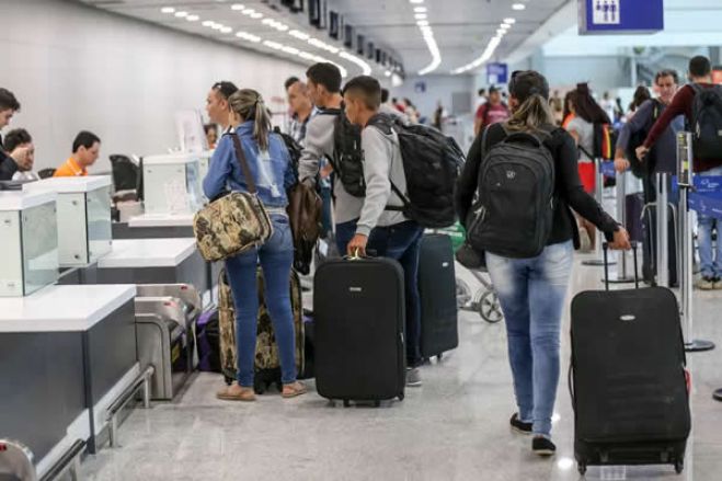 Turistas de Portugal, Cabo Verde, Brasil e mais 95 países deixam de precisar de visto para entrar em Angola
