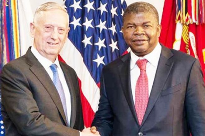 Angola: Fonte diplomática nega exigência política dos EUA