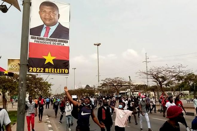 UNITA pede remoção imediata de propaganda eleitoral do MPLA nas ruas de Luanda