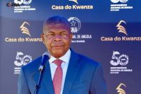 A estabilidade do kwanza requer trabalho, produção e não de &quot;uma varinha mágica&quot;