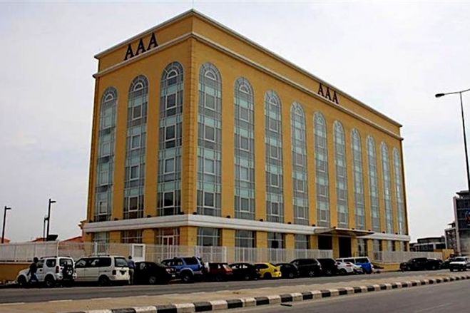 IGAPE vendeu quatro hotéis de Carlos São Vicente por 14 mil milhões Kwanzas