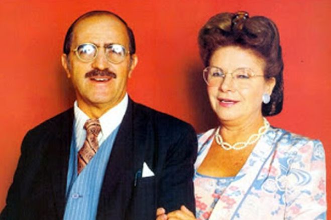 Eloísa Mafalda (Pombinha) e Ary Fontoura (Florindo Abelha) em &quot;Roque Santeiro&quot;