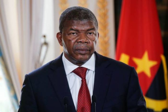 Presidente angolano felicita Lula da Silva e quer “resgatar” relações bilaterais