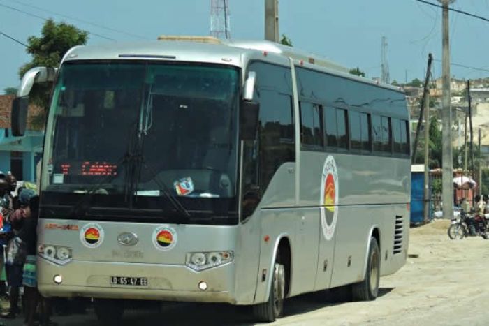 Covid-19: Angolanos retidos em Luanda queixam-se da escassez de transportes interprovinciais
