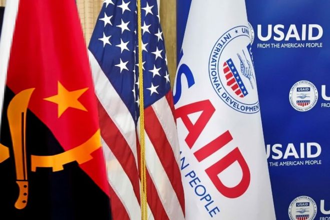Congelamento da ajuda externa dos EUA a África é "um risco e oportunidade perdida"