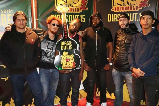 Banda angolana de rock M&#039;vula realiza tournée por África