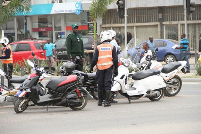 Subtraído 617 motorizadas: PGR justifica prisão de comandante da PN no Lubango
