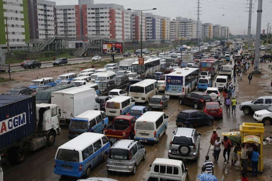 Apenas um em cinco veículos em Angola tem seguro obrigatório – associação