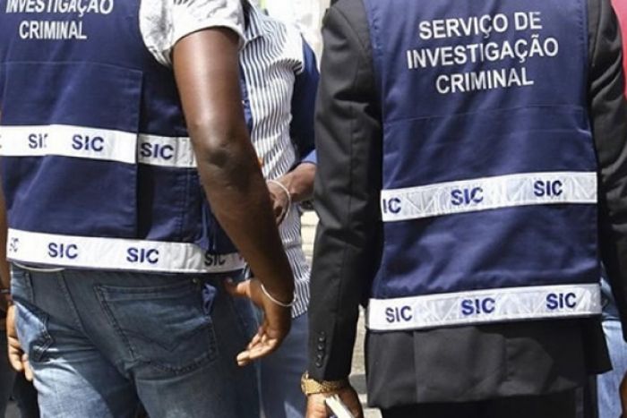 SIC deteve sub-chefe da Polícia Nacional quando circulava com uma viatura roubada em 2012
