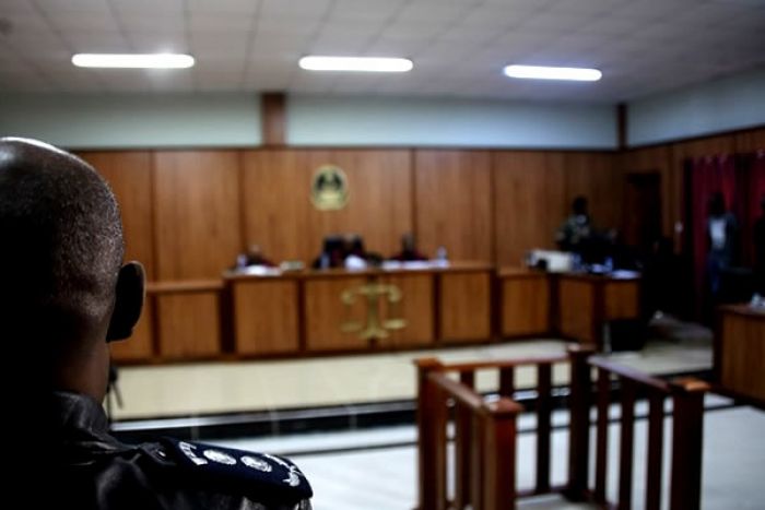 Advogado denuncia existência de células criminosas em Angola com apoio de magistrados e altas patentes da PN
