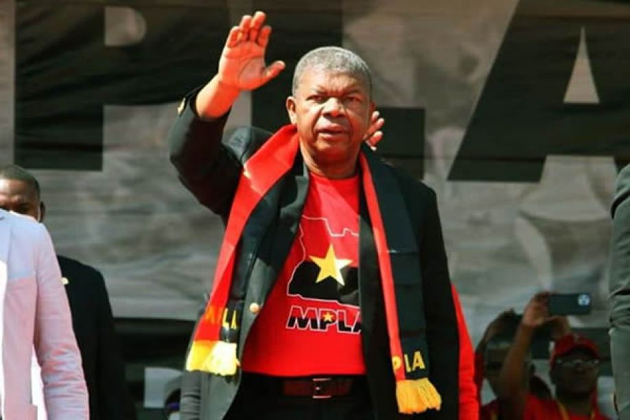 MPLA não deixa o poder por vontade própria e é com isso que o povo angolano deve contar