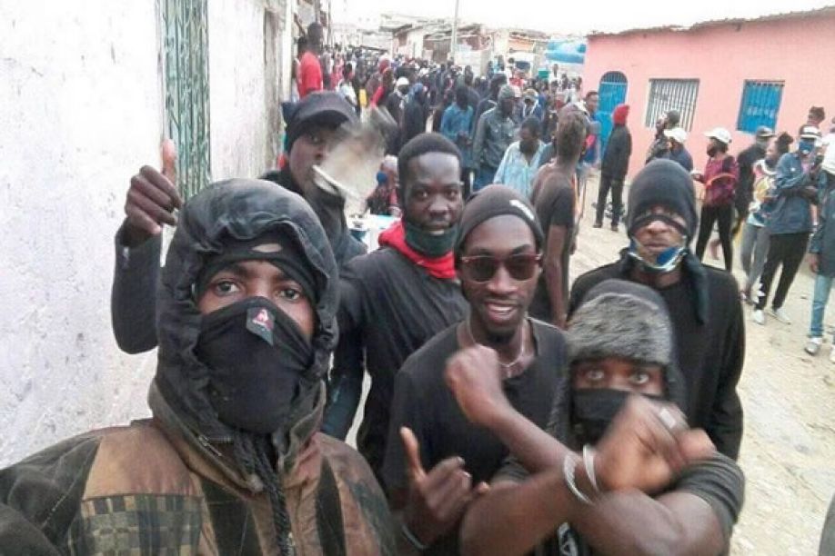 Brigadas de Vigilância Comunitária ou Turma do Apito multiplicam-se por Luanda, apesar de críticas