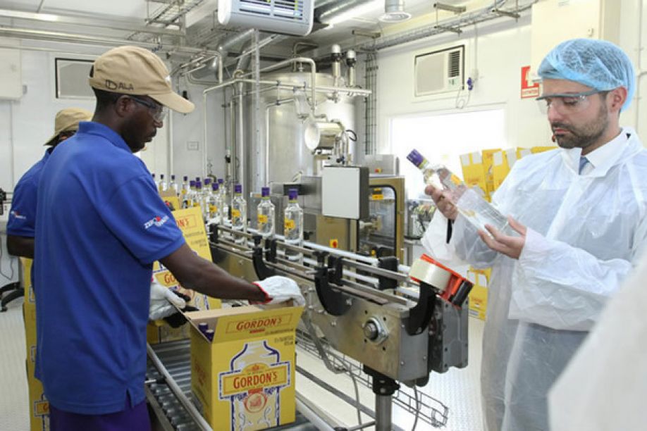 BFA prevê crescimento de 4% em Angola este ano com inflação à volta de 20%