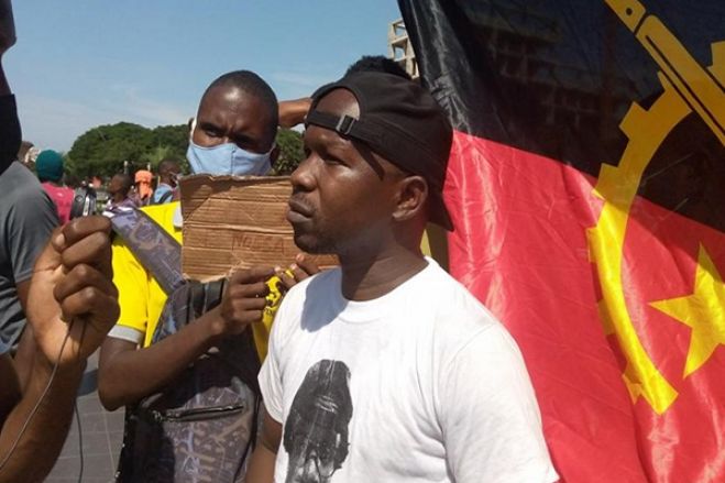 Activista pede desculpas por divulgar dado &quot;sensível&quot; no Tribunal de Luanda