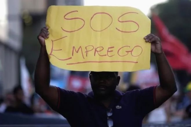 Angola: 84 empresas despediram mais de 4 mil trabalhadores