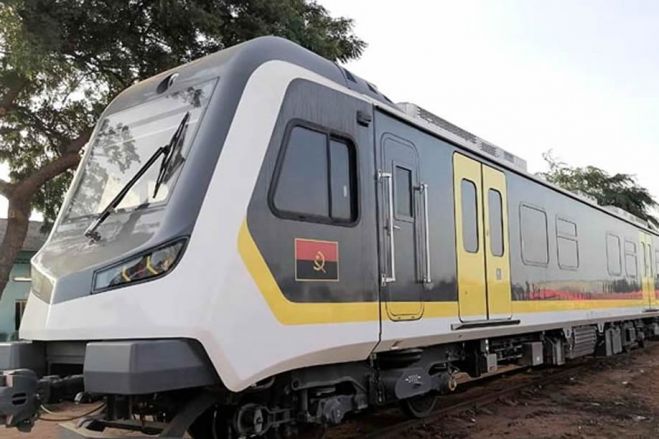 CFL sobe preço das passagens de 200 para 300 kwanzas por viagem