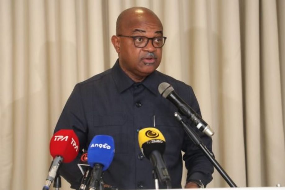 Ministro das Telecomunicações diz que Angola “não está mal” na defesa do ciberespaço