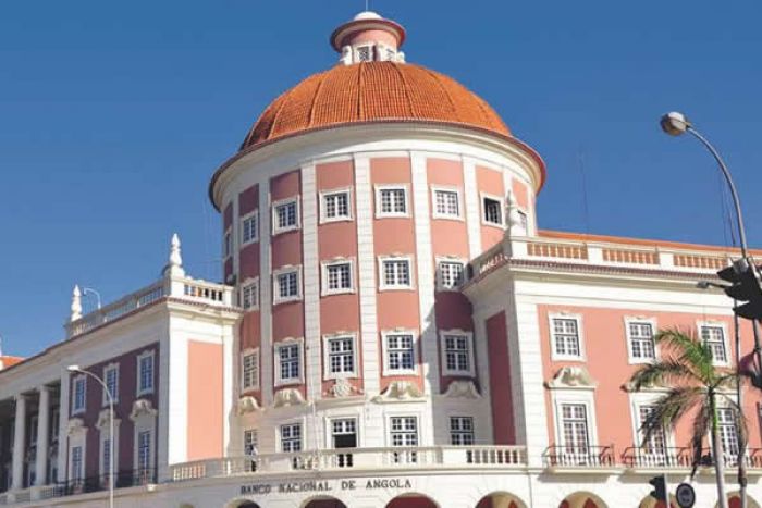 Banco Nacional de Angola diz que há espaço para descer mais as taxas de juro