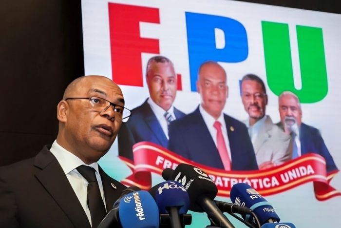 &quot;UNITA reconhece que sozinha não bate o MPLA&quot;, diz politólogo
