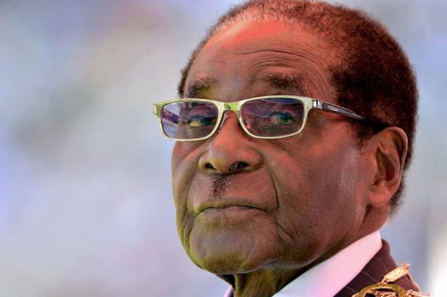 Robert Mugabe, que governou o Zimbábue por 37 anos, morre aos 95