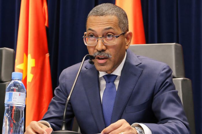 Ministro nega venda de participação da Sonangol na Refinaria do Lobito à Zâmbia