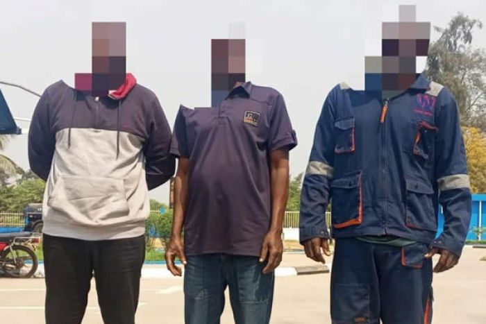 Polícia detém três estrangeiros por tentativa de roubo de navio em Luanda