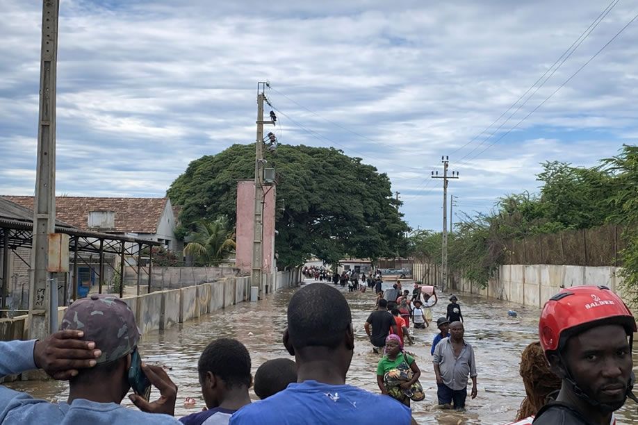 MPLA mobiliza militantes para apoio às vítimas das cheias em Benguela