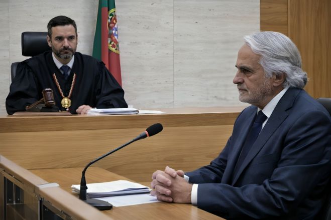 Empresário português admite ter pedido declaração falsa para passaporte angolano de ex-juíz
