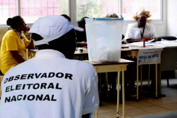 A importância ou não de observadores internacionais nas eleições em Angola
