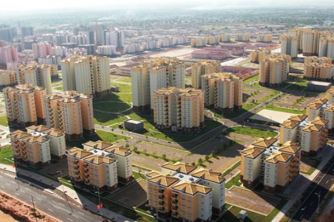 Detidas 20 pessoas  por invasão e usurpação de apartamentos em Luanda