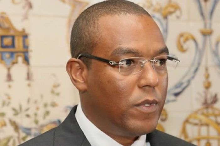 Banco Nacional de Angola dá mais um mês para avaliar atrasos nos pagamentos ao exterior