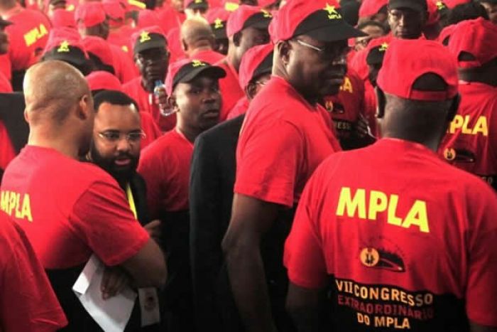 Membro do MPLA retira pedido de impugnação no Tribunal Constitucional