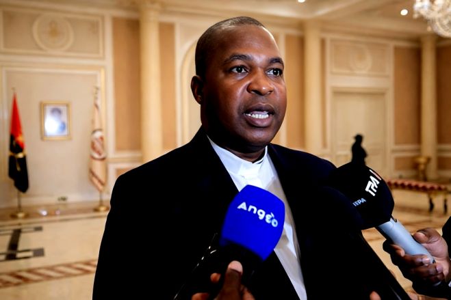 Líder religioso denuncia envolvimento de igrejas em branqueamento de capitais e cárcere privado