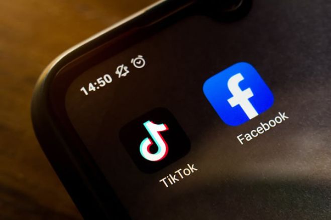 TikTok ganha terreno nos jovens com perda de influência do Facebook