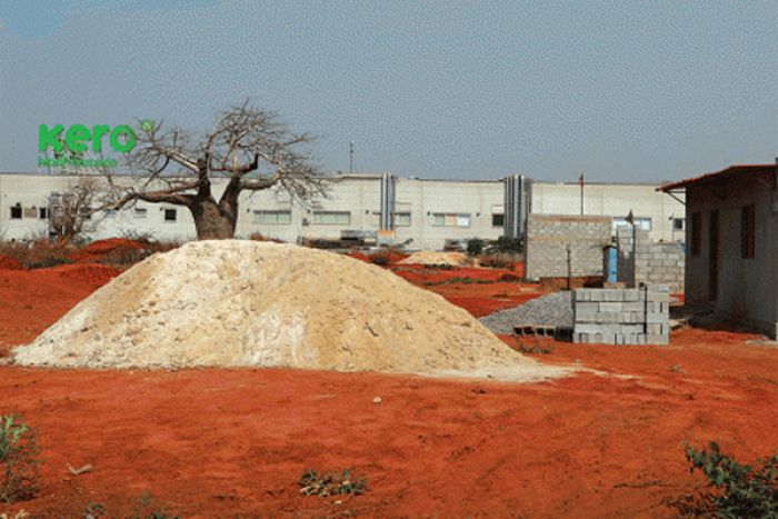 Líderes comunitários angolanos classificam de ilegal venda de terrenos junto das grandes cidades
