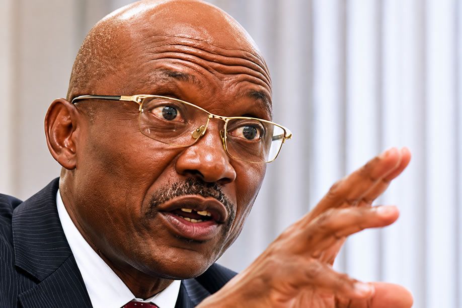 Venâncio: “Enquanto o MPLA não se democratizar, Angola terá dificuldades em democratizar-se”