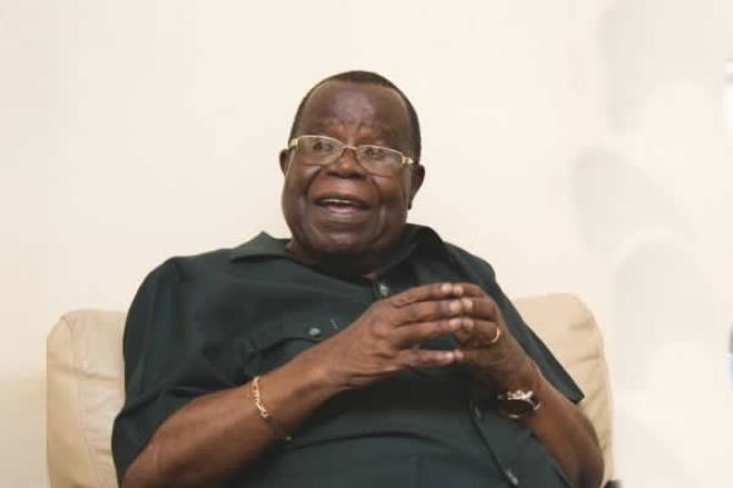 Em Angola as pessoas morrem por pequenas coisas - N´zau Puna