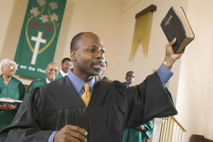 Conservatória passa a ser a entidade competente para registo de confissões religiosas em Angola