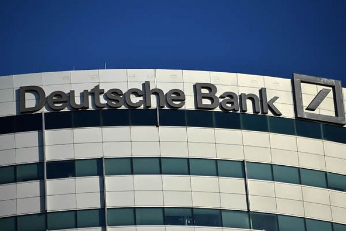 Angola negoceia empréstimo de 1.130 milhões de dólares do Deutsche Bank