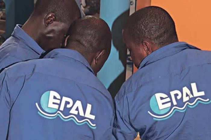 Trabalhadores da EPAL suspendem greve por 30 dias