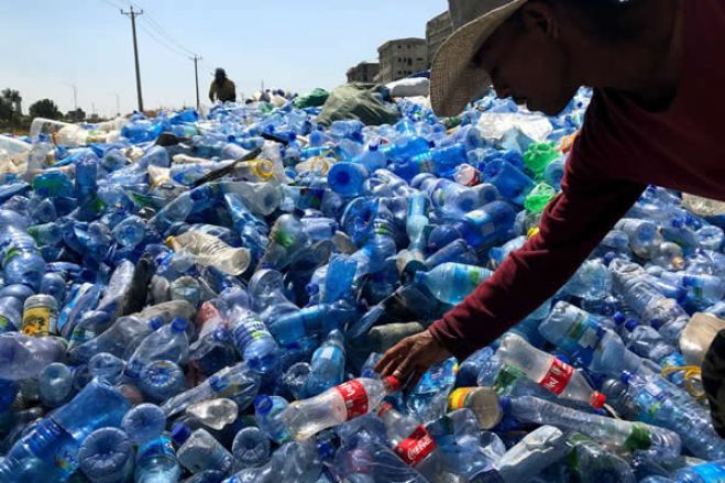 Governo angolano cria grupo de trabalho para eliminar plásticos