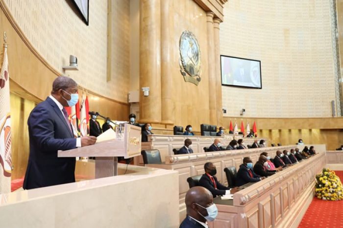 UNITA formaliza no Parlamento a proposta de destituição do Presidente da República