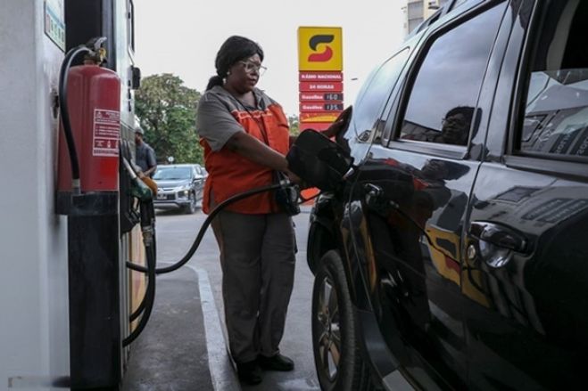 Governo gastou 10,5 mil milhões USD em subsídios aos combustíveis em 4 anos