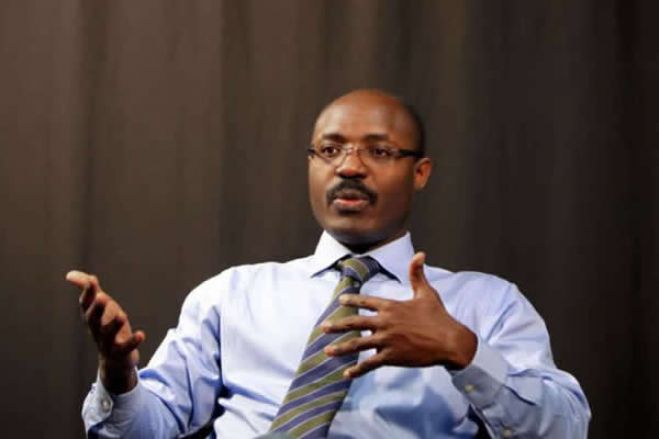 "Procuram usar-me como arma contra João Lourenço" - Rafael Marques