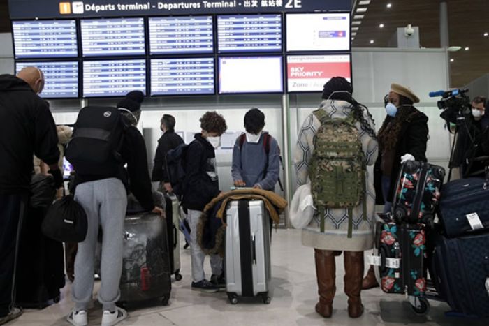 Europa fecha fronteiras por 30 dias para conter avanço do coronavírus