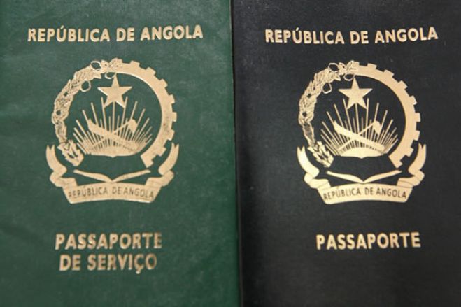 Embaixada dos Estados Unidos reduzem custo de visto a angolanos
