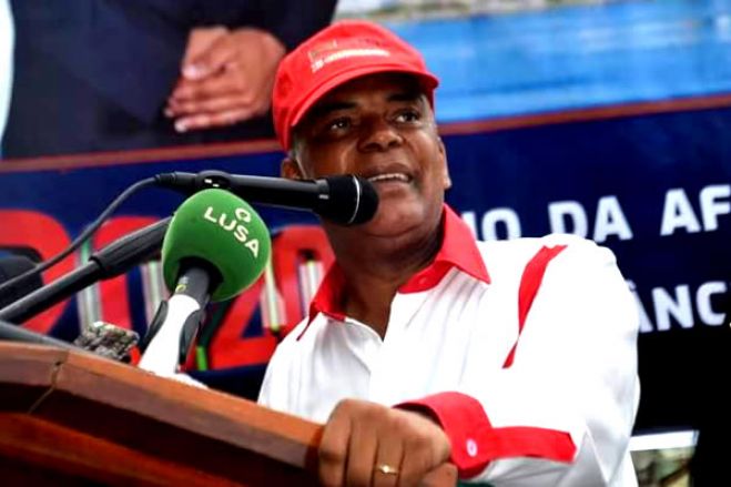 Eleições 2022: Líder da UNITA acusa justiça angolana de ser "selectiva" no combate à corrupção