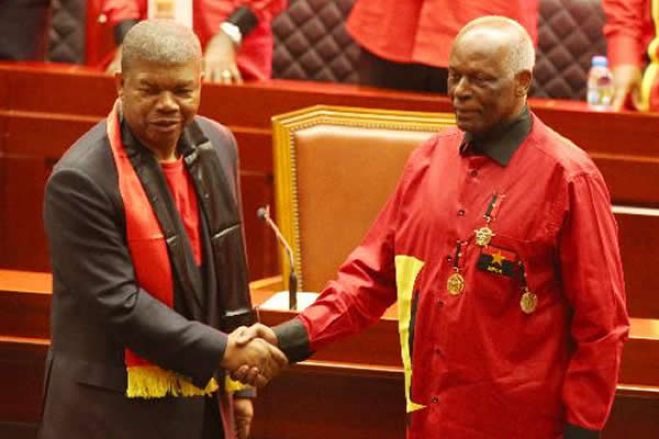 MPLA tem que gerir com cuidado agudizar de crise interna, dizem analistas