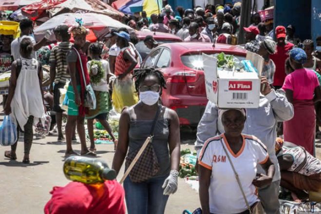 Luanda volta a registar movimento intenso num feriado em estado de emergência